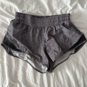 Lululemon Heather Gray Hotty Hot Low Rise Shorts 2.5”